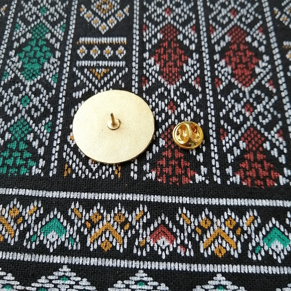 📍2/20$ 👻Spongebob Enamel Pin NWOT - Picture 4 of 4